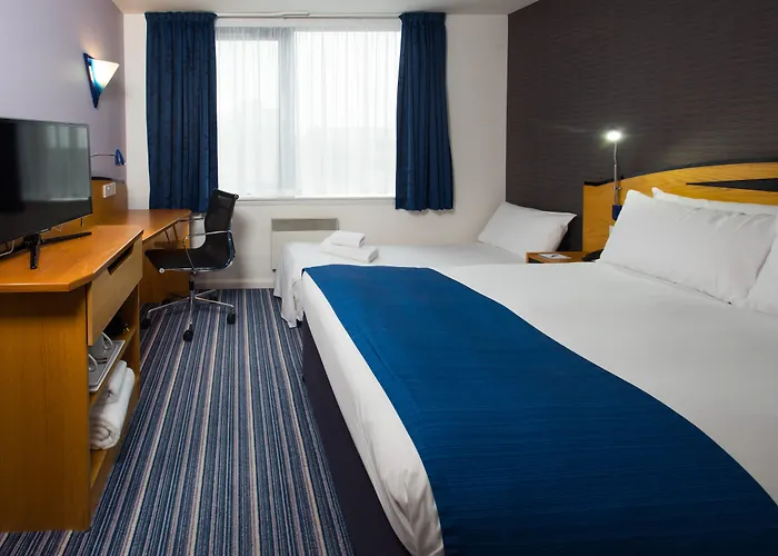 Express Centre By Ihg