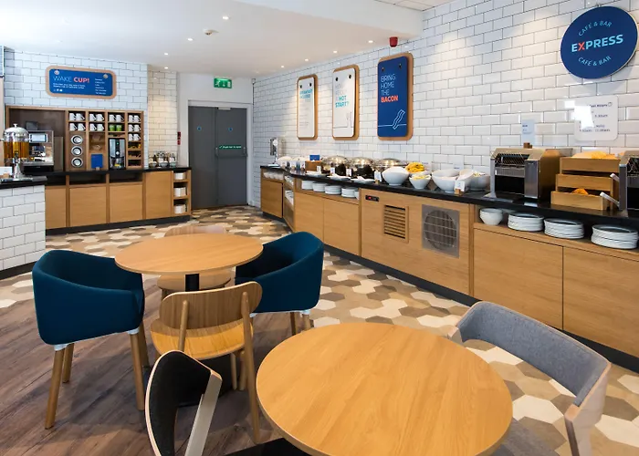 Готель Express Centre By Ihg Бристоль