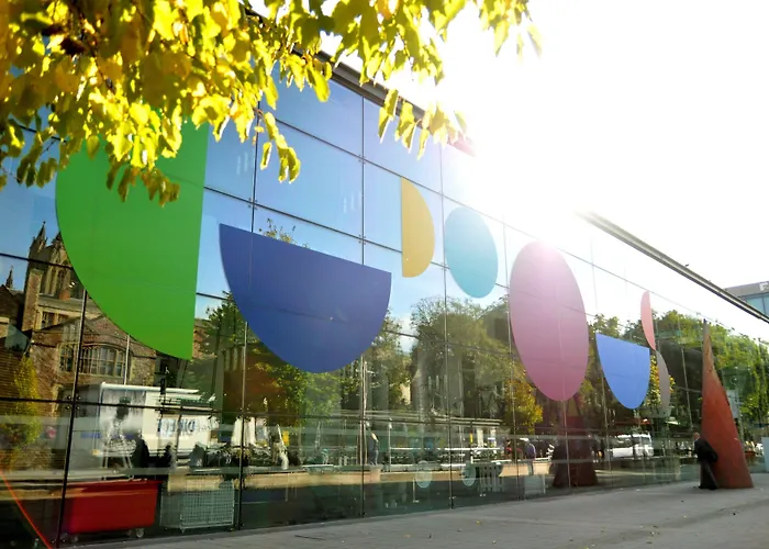 Express Centre By Ihg 3* Бристоль