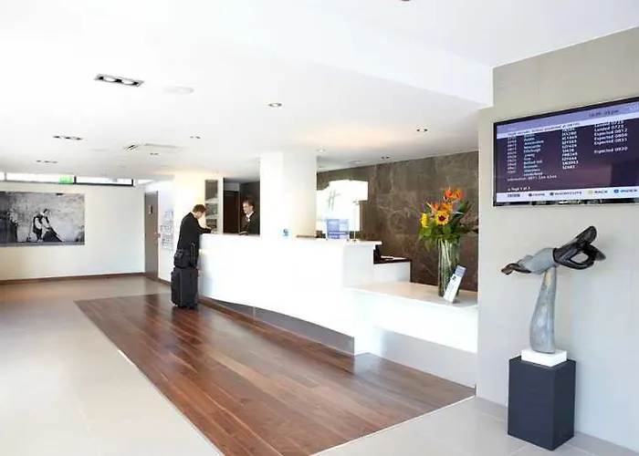 Express Centre By Ihg 3* Bristol
