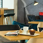 Express Centre By Ihg 3*
