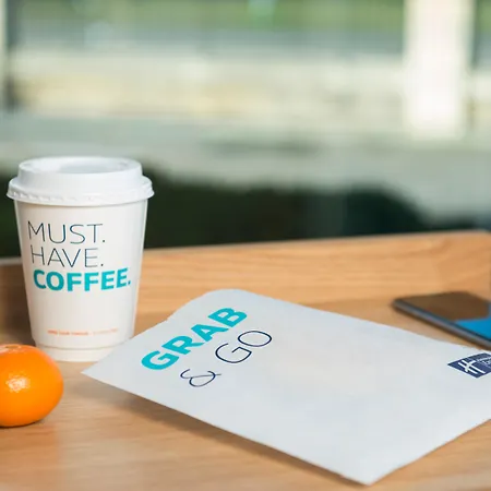 酒店 快捷假日布里斯托尔市中心酒店 3*