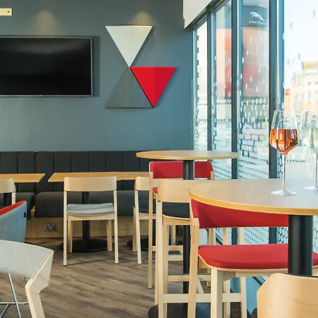 Express Centre By Ihg Hotel Bristol