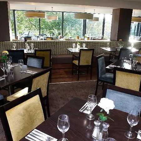 Express Centre By Ihg Hotell 3*