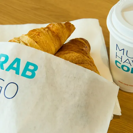 Express Centre By Ihg Готель 3*