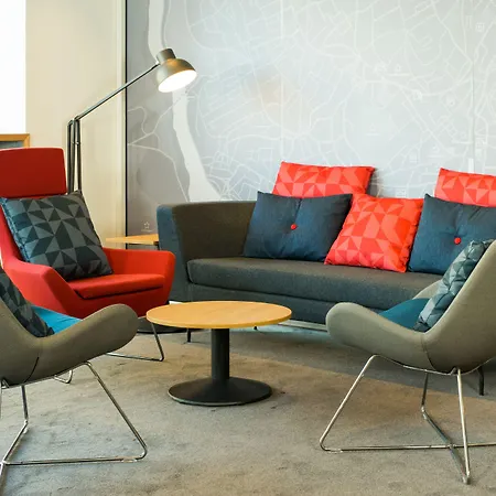 Express Centre By Ihg 3*