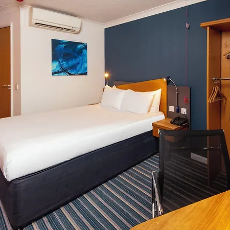 Express Centre By Ihg