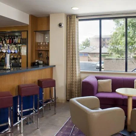 Hotel Express Centre By Ihg 3*