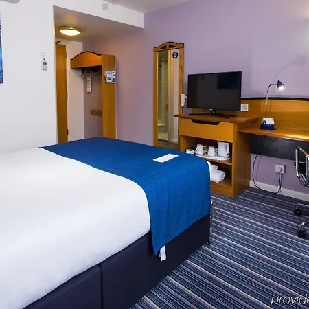 Express Centre By Ihg 3*