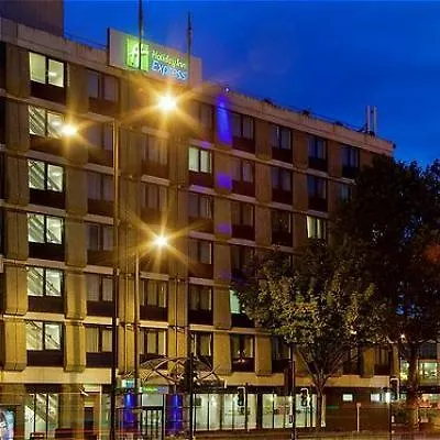 Express Centre By Ihg Hotell 3*