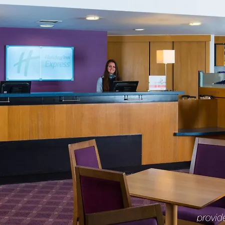 Hotel Express Centre By Ihg 3*