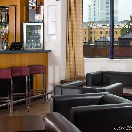 Hotel Express Centre By Ihg Bristol