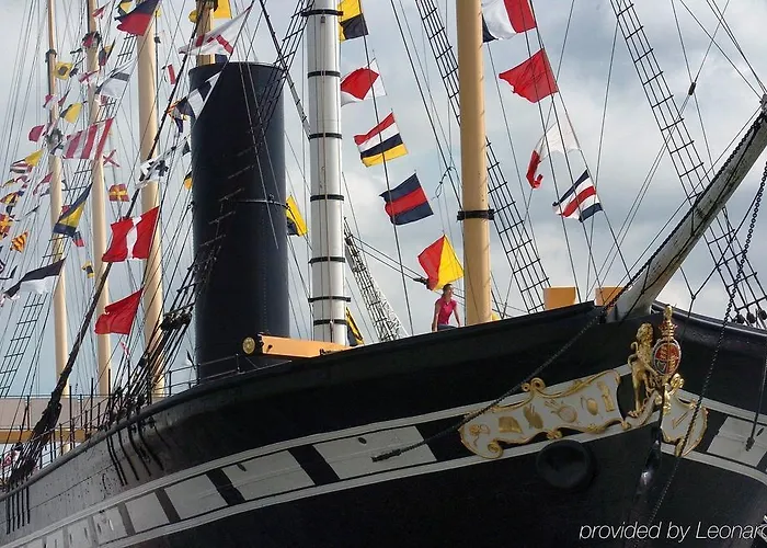 快捷假日布里斯托尔市中心酒店 3*