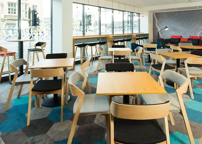 Express Centre By Ihg