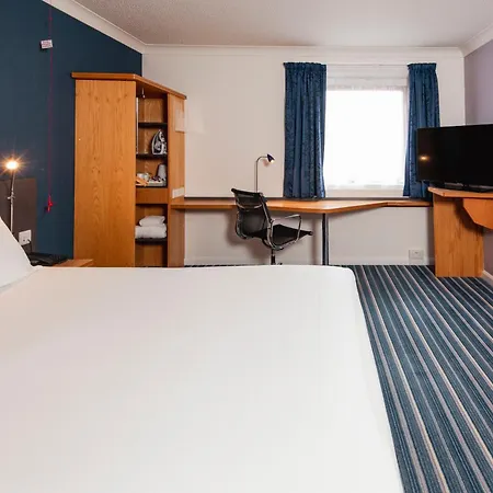 Hotel Express Centre By Ihg